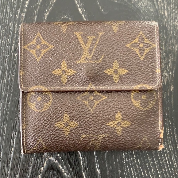 Authentic Louis Vuitton wallet - used - Picture 1 of 6